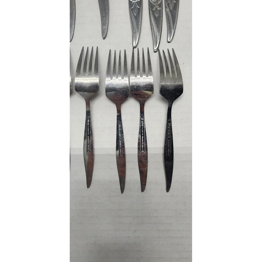 14 Pcs Hanford Forge Stainless Steel Flatware AVON ROSE Spoons, Forks,‎ Knives